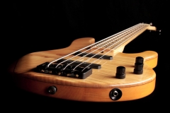Holzbass01
